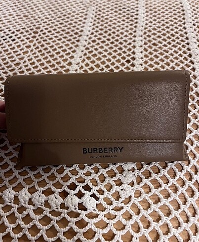 Beden Burberry gözlük