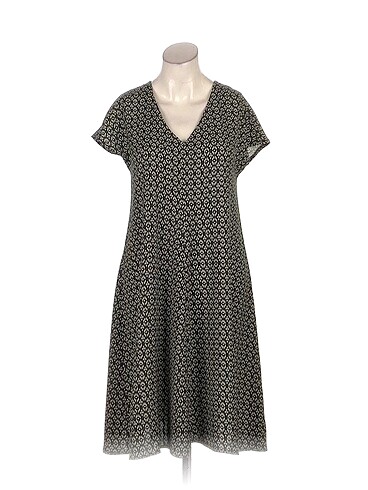 PreLoved Kısa Elbise %70 İndirimli.