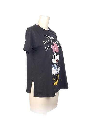 LC Waikiki LC Waikiki T-shirt %70 İndirimli.