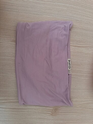 Stradivarius lila straplez crop büstü yer