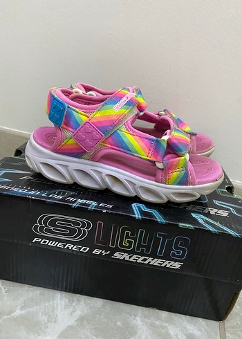 27 Beden Skechers Sandalet Ayakkabı kız/27