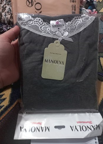 Diğer MANOLYA ŞORTLU TAKIM