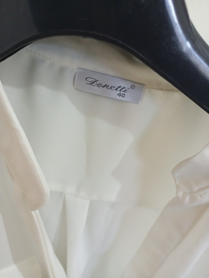 Beyaz Pamuklu Düğmeli gömlek - Görsel 2