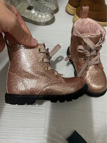 H&M Hm 20 no kız bebek bot