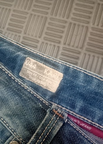 29 Beden Düğmeli Mavi Denim Jean