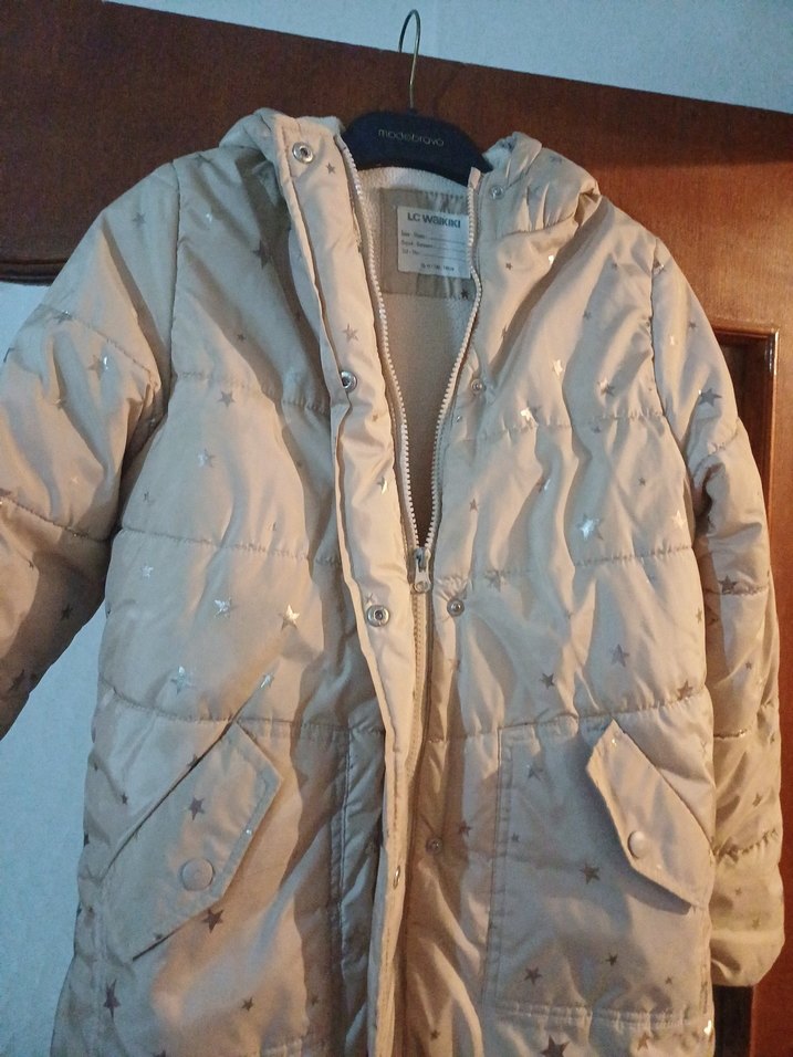 Kız Çocuk Bej Düğmeli Kışlık Mont - Görsel 3