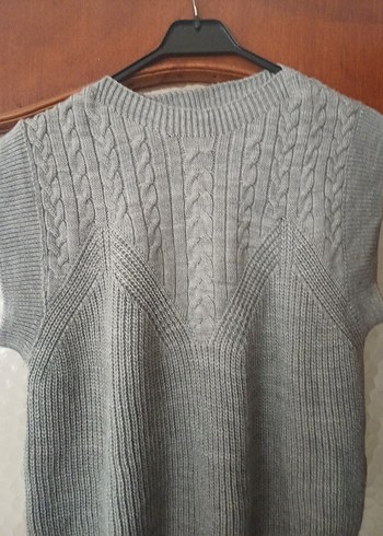 Gri Örgü Kolsuz Kadın Süveter - Görsel 2