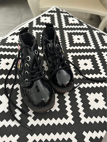 ZARA BOT 22