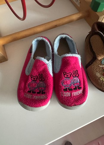 Renkli Nakışlı Sıcak Ev Terlikleri - Görsel 2