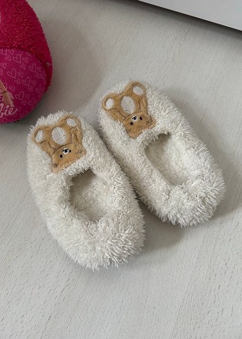 Kız Çocuk Nakışlı Sıcak Terlik - Görsel 8