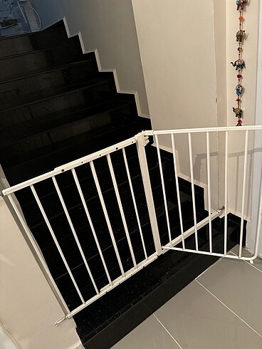IKEA demir bebek korkuluk