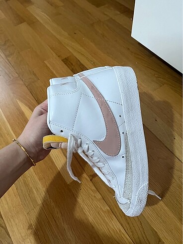 Nike nike blazer mid