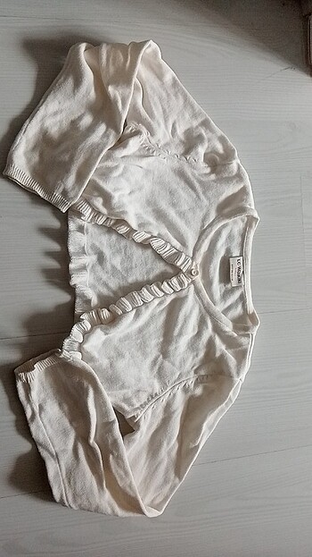 Kız çocuk bolero çok az giyildi.Hatasiz