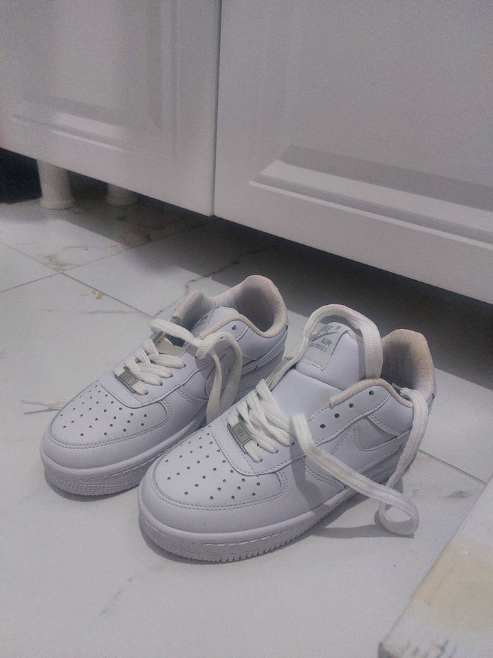 Beyaz unısex spor ayakkabı - Görsel 2