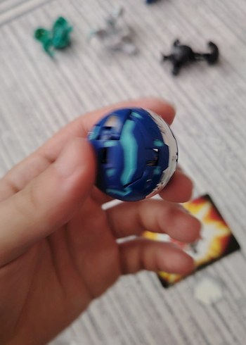Beden Renk Koyu Mavi bakugan Aksiyon Figürü