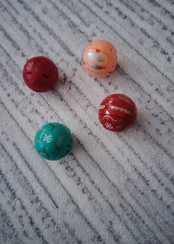 Renkli Figür Oyuncak Seti küçük boy bakuganlar