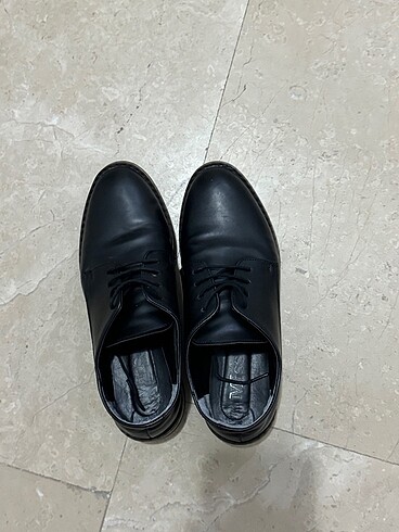 37 Beden siyah Renk Masculen kalın taban ayakkabı