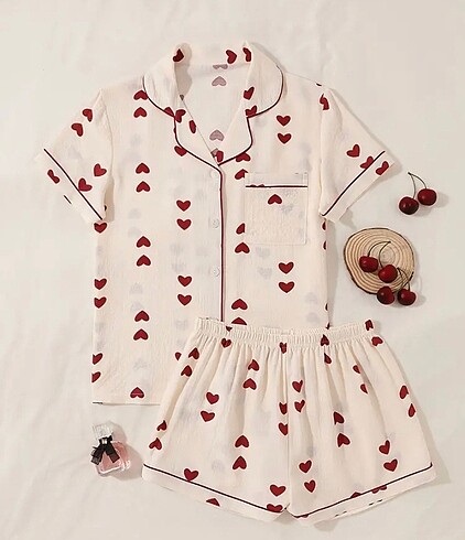 Kalpli pijama takımı