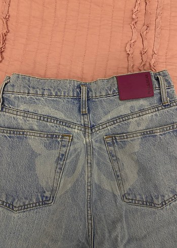 Pull and Bear Pull and Bear Kelebek Detaylı Wide Leg Pantolon