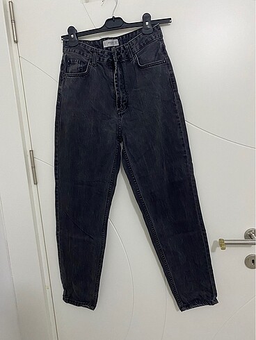 Mango mom jean