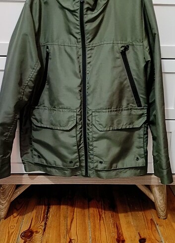 LC Waikiki LCW Yağmurluk 8/9 yaş 