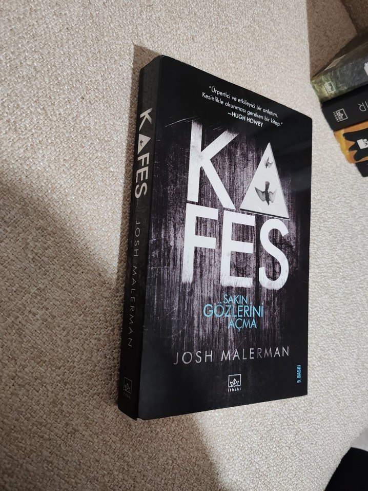 Kafes - Sakin Gözlerini Açma - Görsel 3