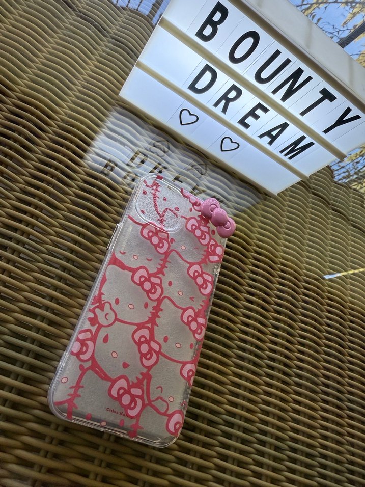 İPhone 13 Hello Kitty Telefon Kılıfı - Görsel 2