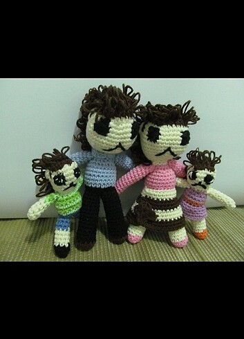 El Örgüsü Sevimli Ailem Amigurumi 12-18cm