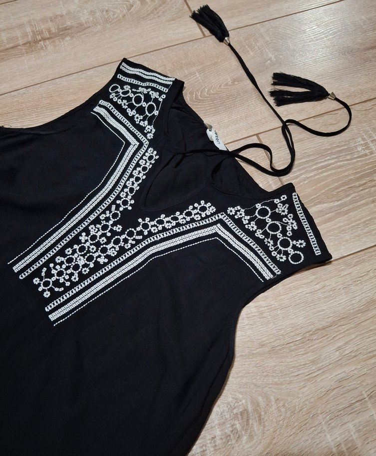 Püsküllü Nakışlı keten Siyah Bohem Bluz - Görsel 3