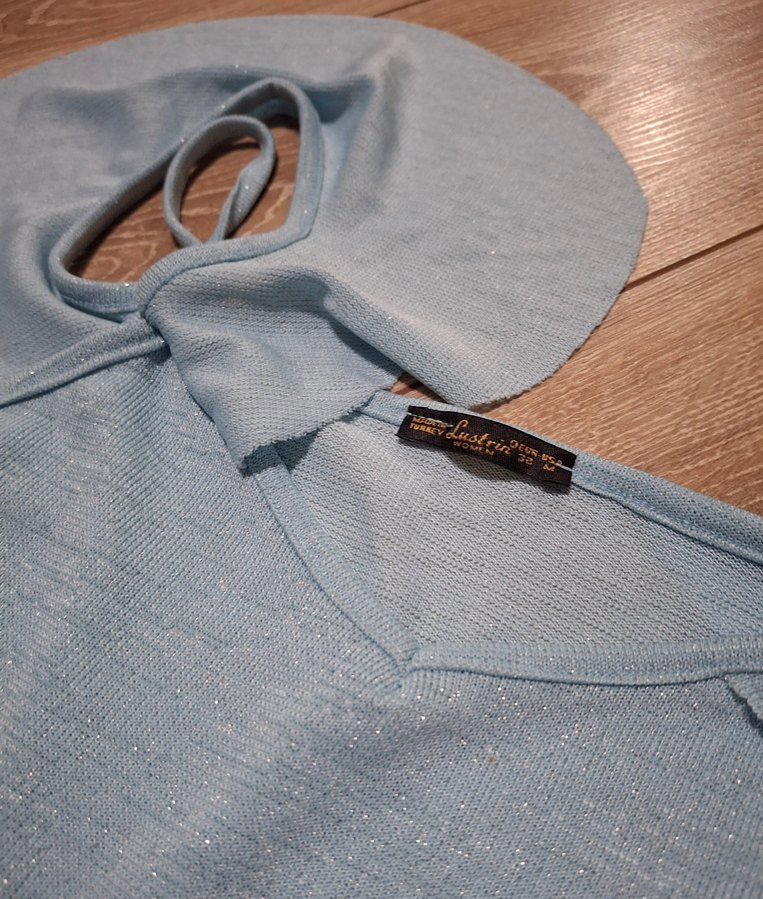 Kadın Mavi V Yaka omuzları açık askılı Triko Bluz - Görsel 4