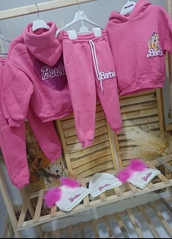 Kız çocuk Barbie takim