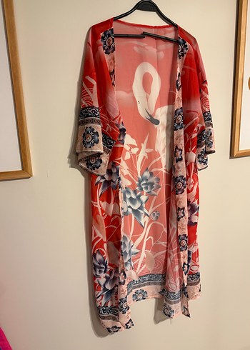 Uzun Kırmızı Batik Desenli Kadın Kimono