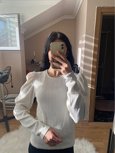 Zara omzu vatkalı?