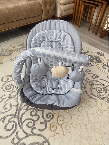 Baby plus ana kucağı