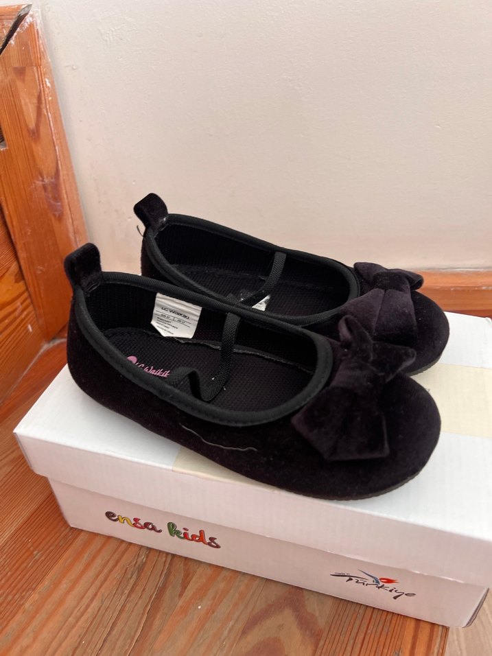 Kız Çocuk Siyah Bantlı Babet Ayakkabı - Görsel 4