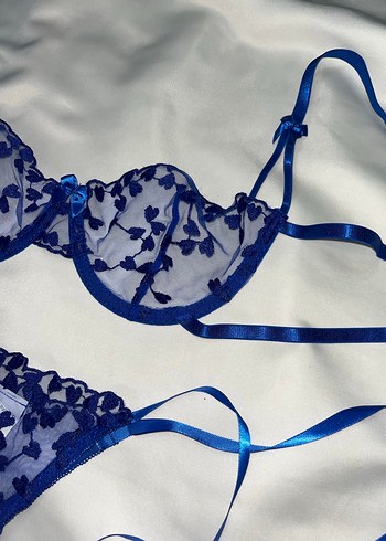 Victoria s Secret Mavi Bralet Takımı