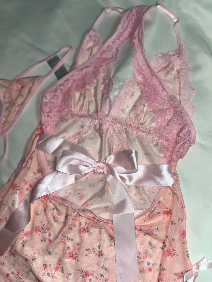 Pembe Çiçekli Bohem Vintage Gecelik - Görsel 3