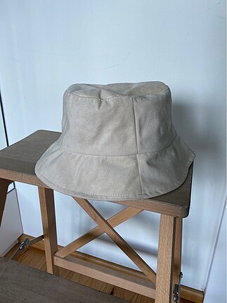 Krem bucket şapka