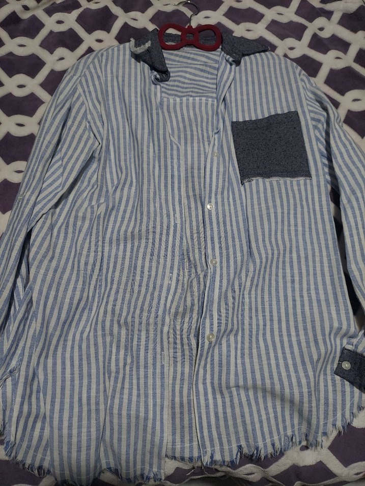 Düğmeli Uzun Kollu Mavi Gömlek - Görsel 4