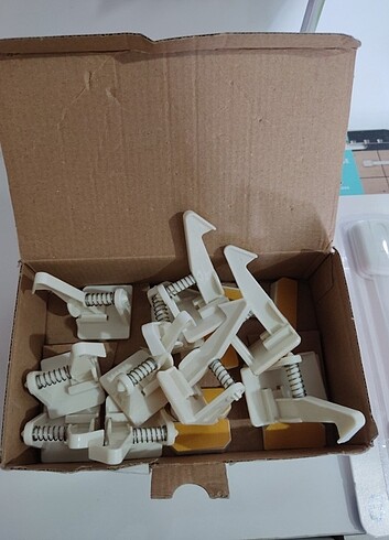 Çeşitli markalara ait bebek güvenlik seti  - Görsel 2