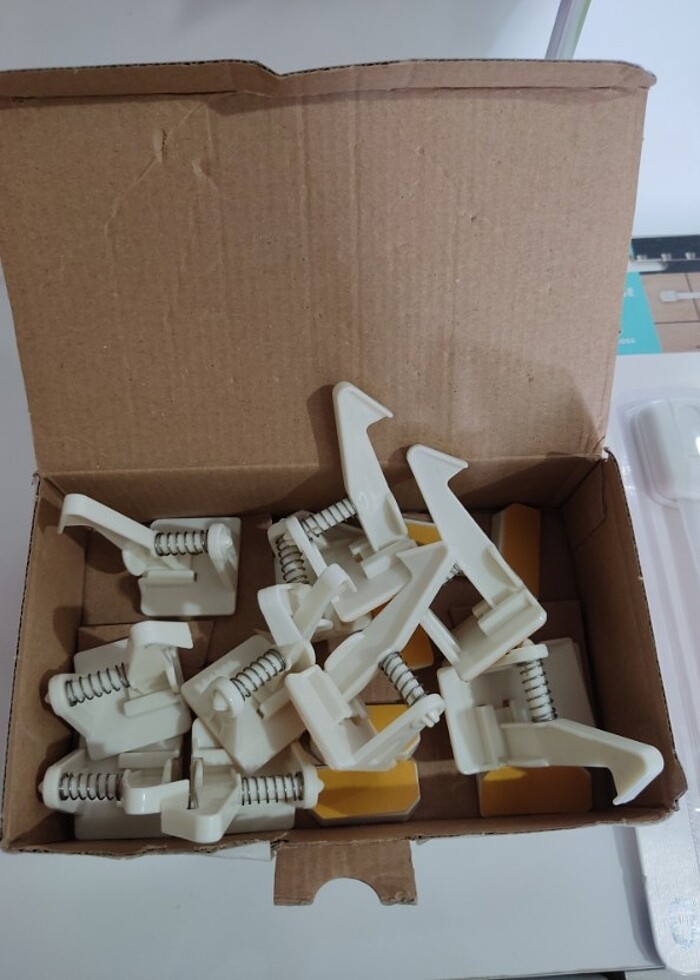 Çeşitli markalara ait bebek güvenlik seti  - Görsel 2