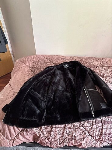Pull and Bear Pull and bear kürklü ceket