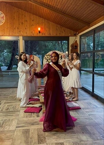 BEKARLIĞA VEDA ELBİSEM - Görsel 3