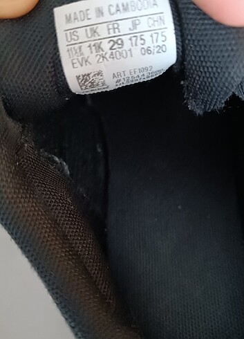 29 Beden Adidas 29 numara