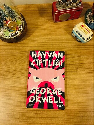 Goerge orwell Hayvan Çiftliği romanı?