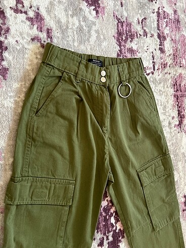 Bershka Pantolon