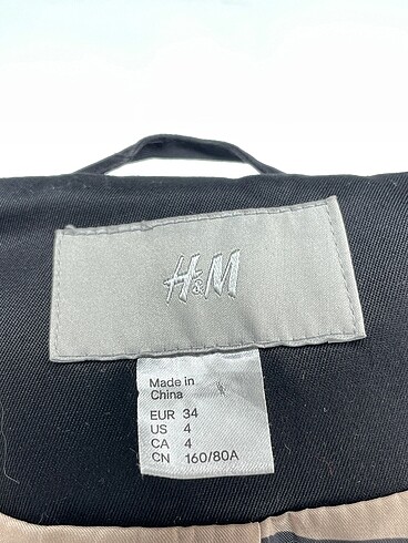 34 Beden siyah Renk H&M Trenchcoat %70 İndirimli.