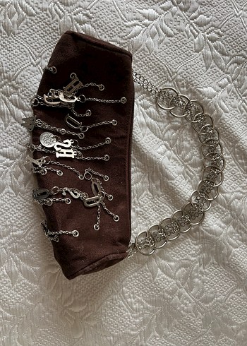 Diğer Zincir Detaylı Kahverengi Gotik Deri Çanta