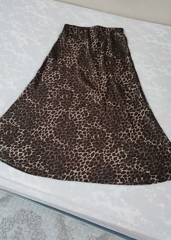 Kahverengi Leopar Desenli Uzun Etek saten - Görsel 2