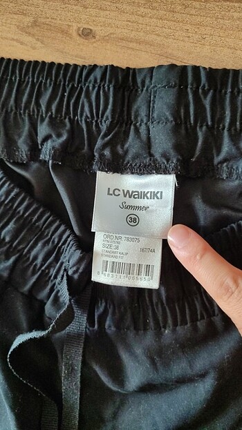 LCW kadın siyah şort